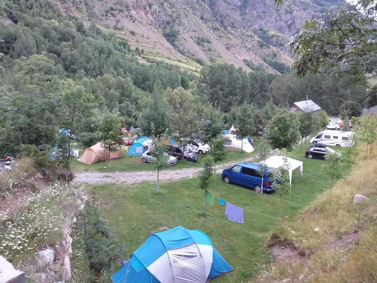 Hotel Camping Riu Gelat Espot Zewnętrze zdjęcie